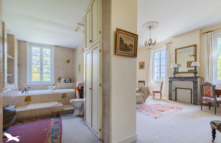 Maison en pierre de 18 pièces principales — photo 4