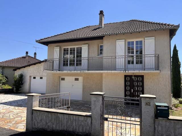 Pavillon de 5 pièces principales — photo du bien