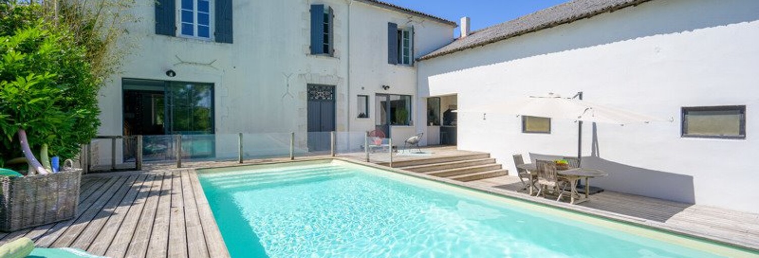 Maison 7 Pièces 260 m² à vendre à Sainte-Soulle (17220)