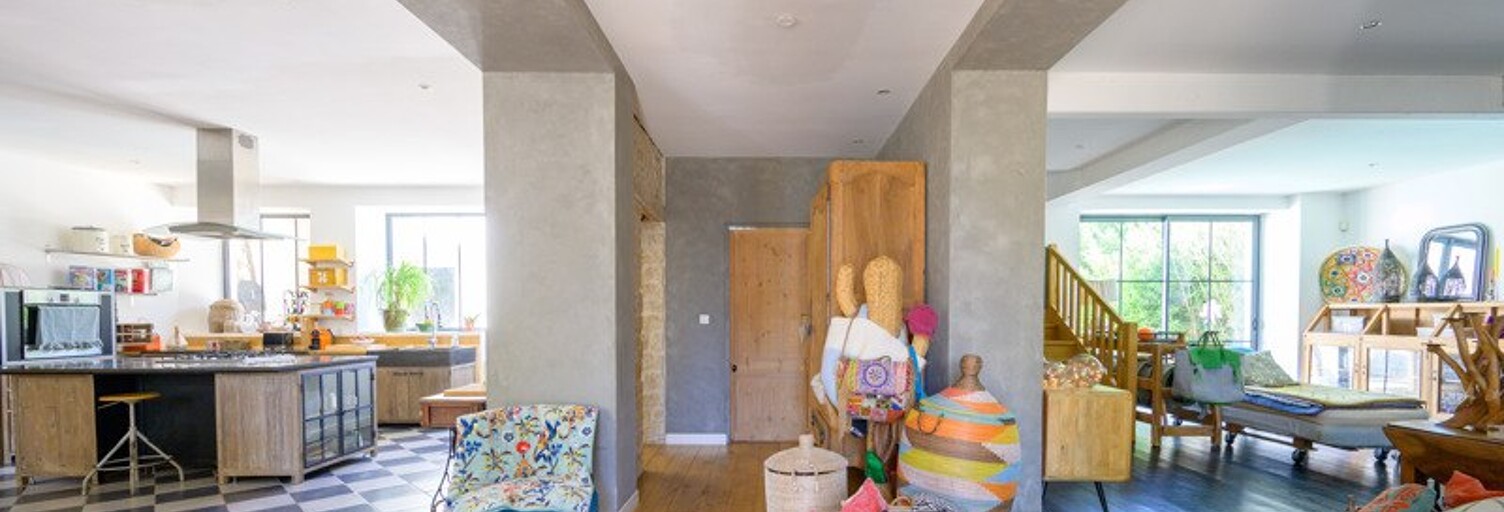 Maison 7 Pièces 260 m² à vendre à Sainte-Soulle (17220)