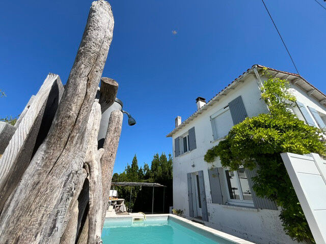 Villa / Maison  T5 à vendre Royan 17200