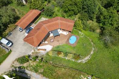 Maison 5 pièces 299999 €