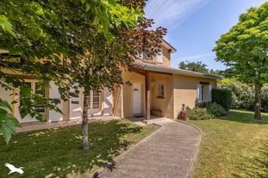 Maison 5 pièces 499200 €