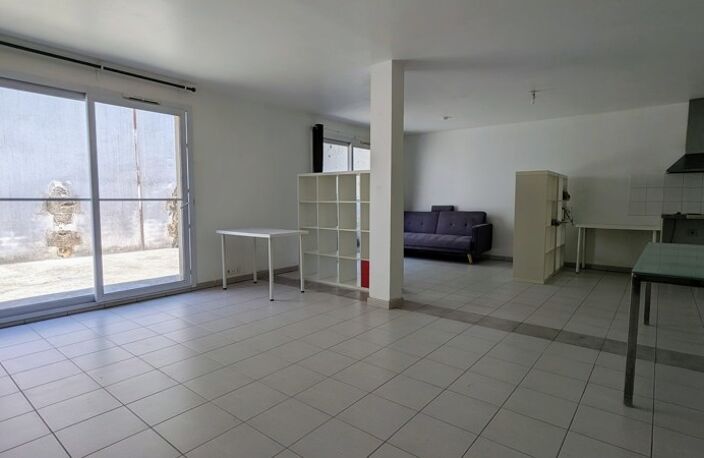 Maison de ville de 7 pièces principales — photo 2