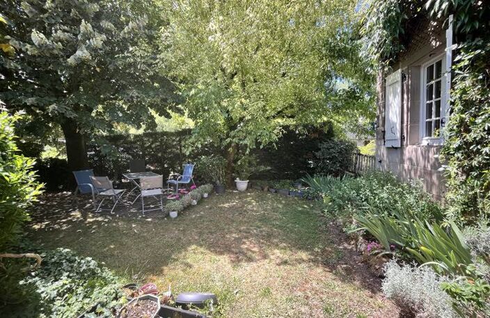 Maison en pierre de 5 pièces principales — photo 2
