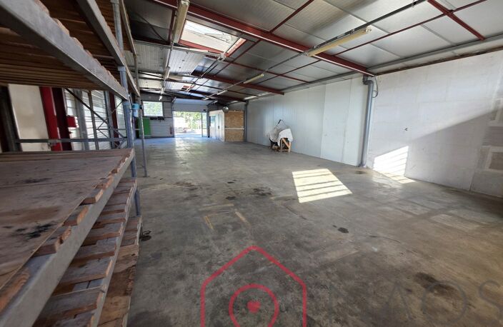 SANDILLON local double peau de 160m2 idéalement située — photo 4