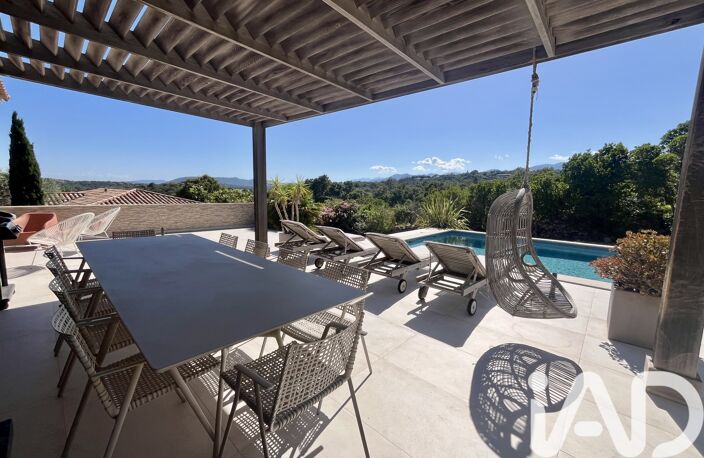 Vente Maison traditionnelle 8 pièces — photo 2