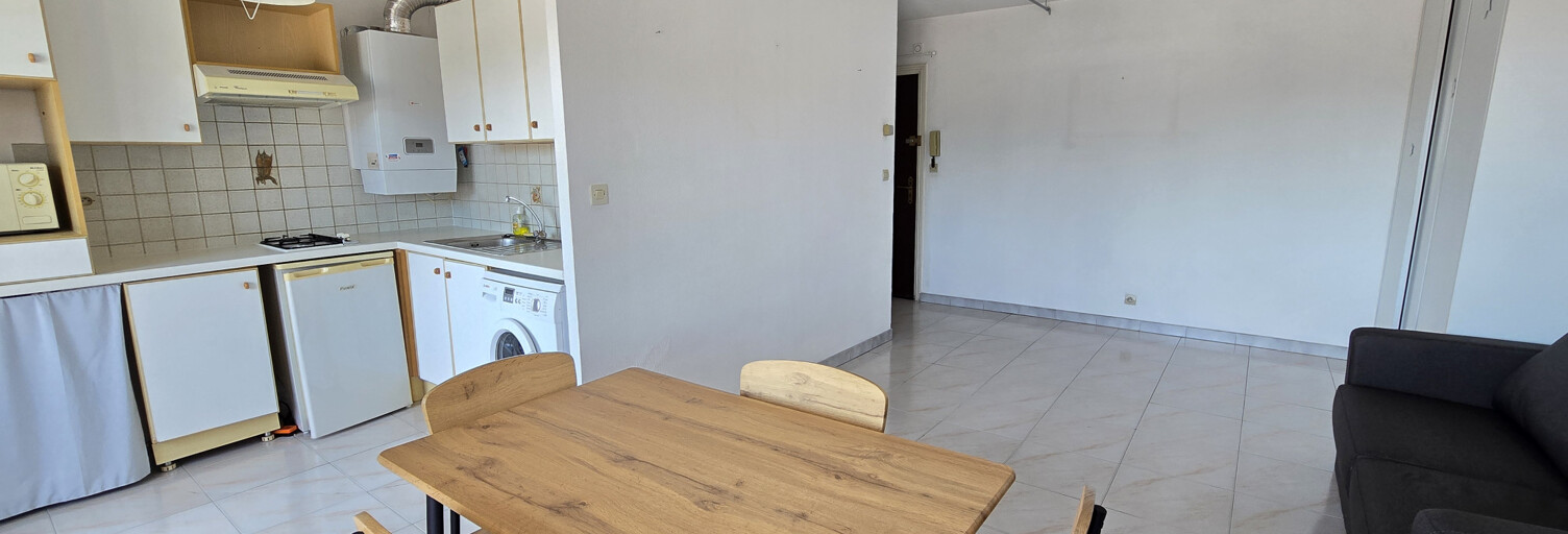 Appartement 1 Pièce 30 m² à louer à Mandelieu-la-Napoule (06210)