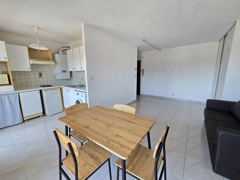 Studio avec Véranda, Piscine à Mandelieu-La-Napoule — photo 1