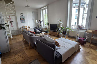 Appartement 3 pièces 795 €