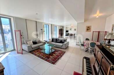Appartement 3 pièces 730000 €
