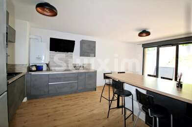 Appartement 4 pièces 1400 €