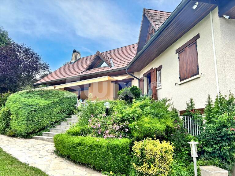 Belle villa proche Belley avec vue superbe sur les montagnes — photo 1