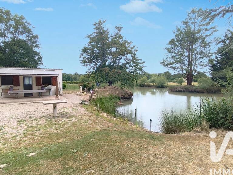 Vente Terrain 8 000 m&sup2; — photo 1