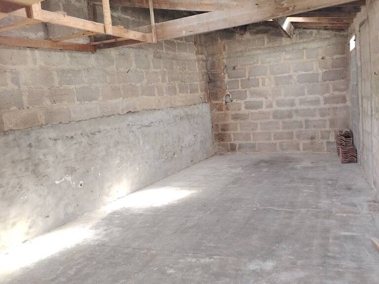 Vente Garage 32 m&sup2; — photo 1