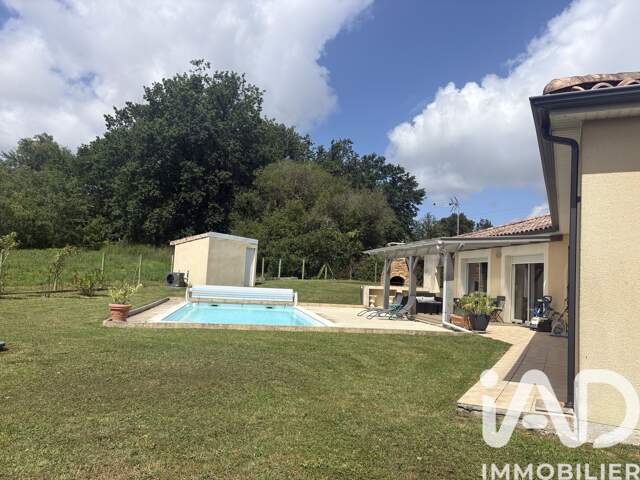 Vente Maison traditionnelle 7 pièces — photo du bien