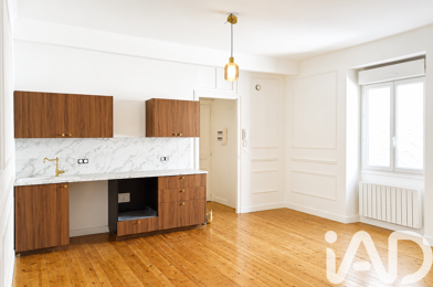 Appartement 3 pièces 262000 €