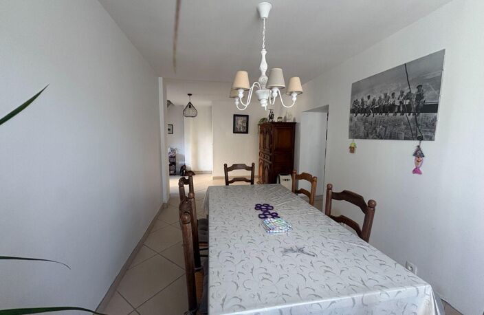 Vente maison 6 pièces 164 m² Saint-Gaultier (36800) — photo 3