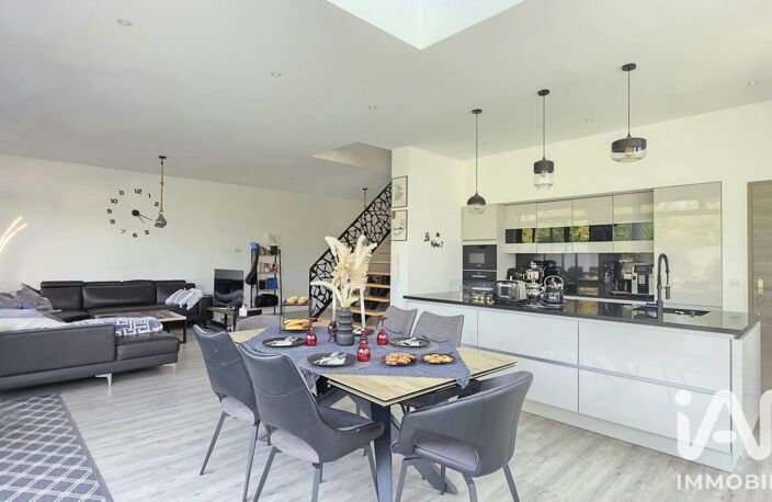 Vente Maison/villa 7 pièces — photo 3