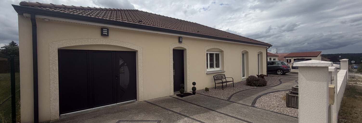 Maison 5 Pièces 118 m² à vendre à Wassy (52130)