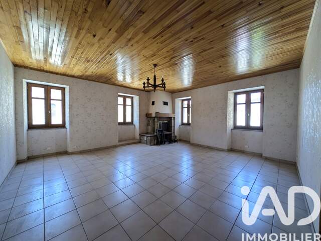 Vente Maison de village 8 pièces — photo du bien