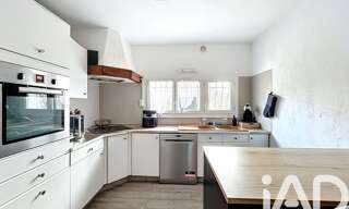 Maison 8 Pièces 166 m² à vendre à Volx (04130)