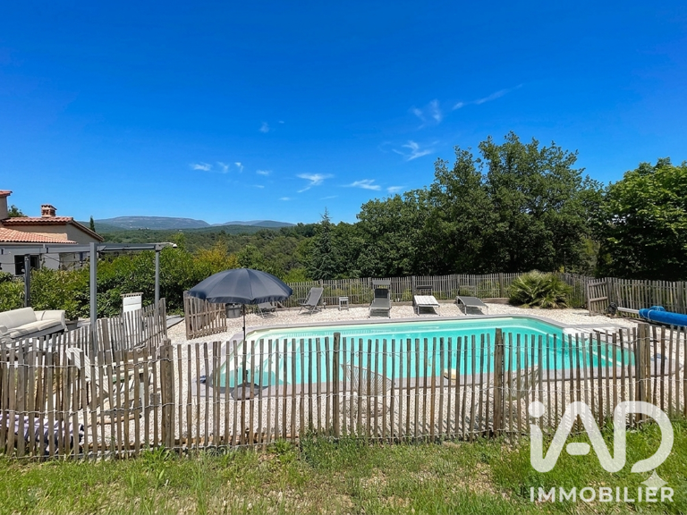 Vente Maison/villa 7 pièces — photo 1