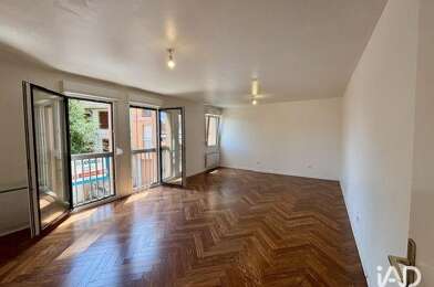 Appartement 2 pièces 720 €