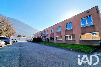 Commerce  375000 €
