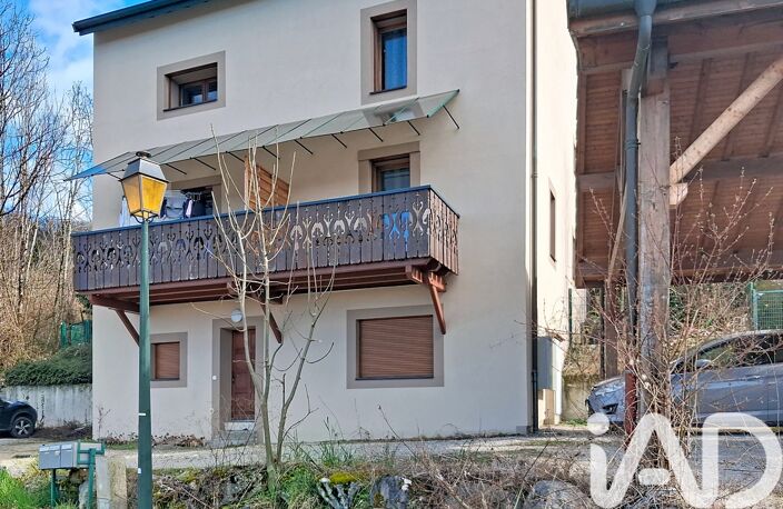 Vente Triplex 4 pièces — photo 2