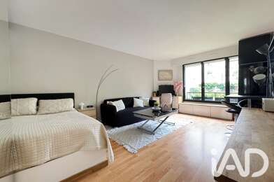 Appartement 1 pièces 240000 €