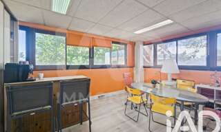 Commerce  53 m² à vendre à Nîmes (30900)