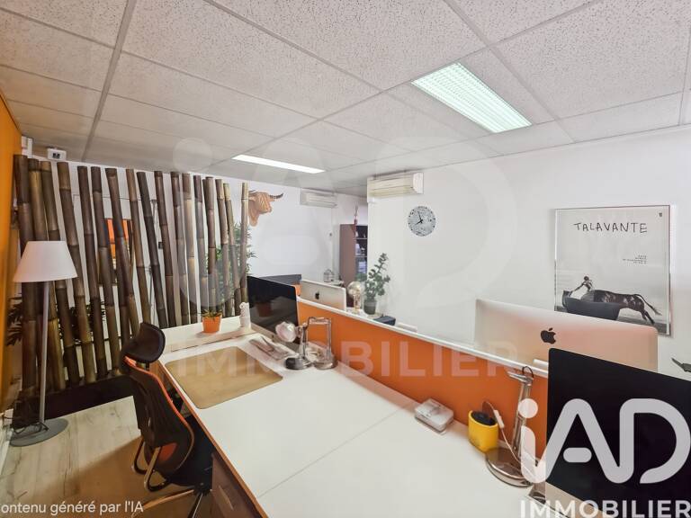 Vente Boutique/Local commercial 53 m&sup2; — photo 1