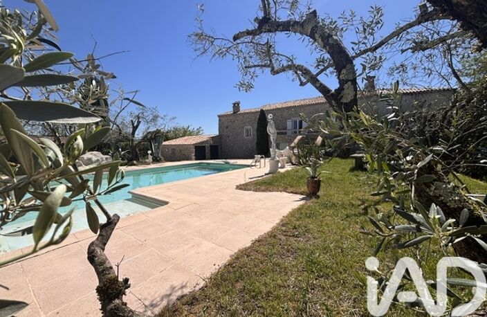 Vente Maison/villa 10 pièces — photo 2