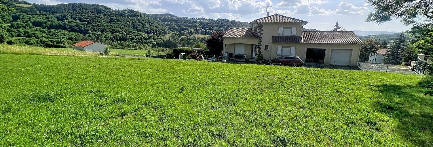 Terrain  849 m² à vendre à Le Monastier-sur-Gazeille (43150)