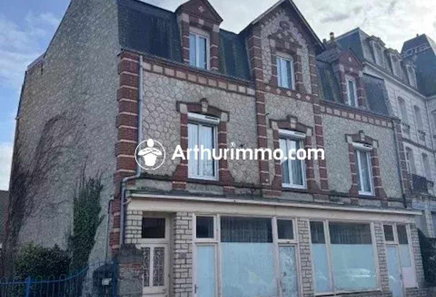 Maison de 214m² sur trois niveaux — photo 1