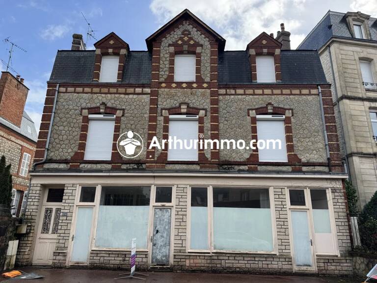 Maison de 214m² sur trois niveaux — photo 1