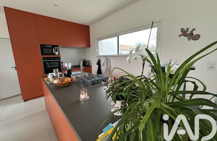 Vente Maison/villa 6 pièces — photo 2