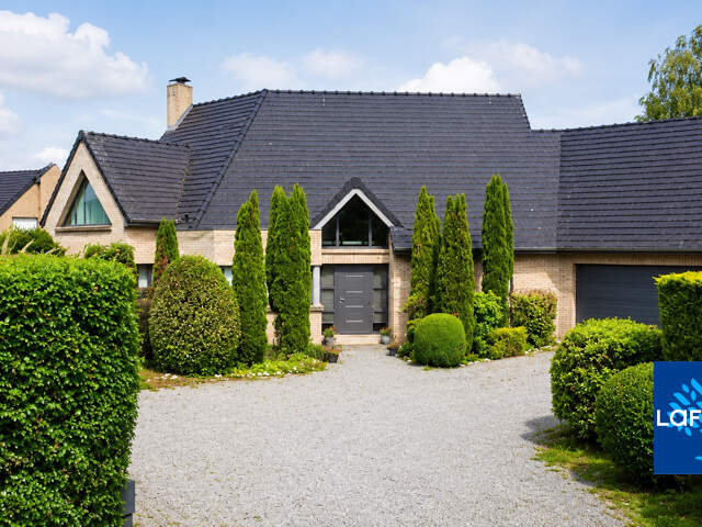 Pavillon individuel semi plain-pied de 200 m2   5 chambres   Saultain — photo du bien