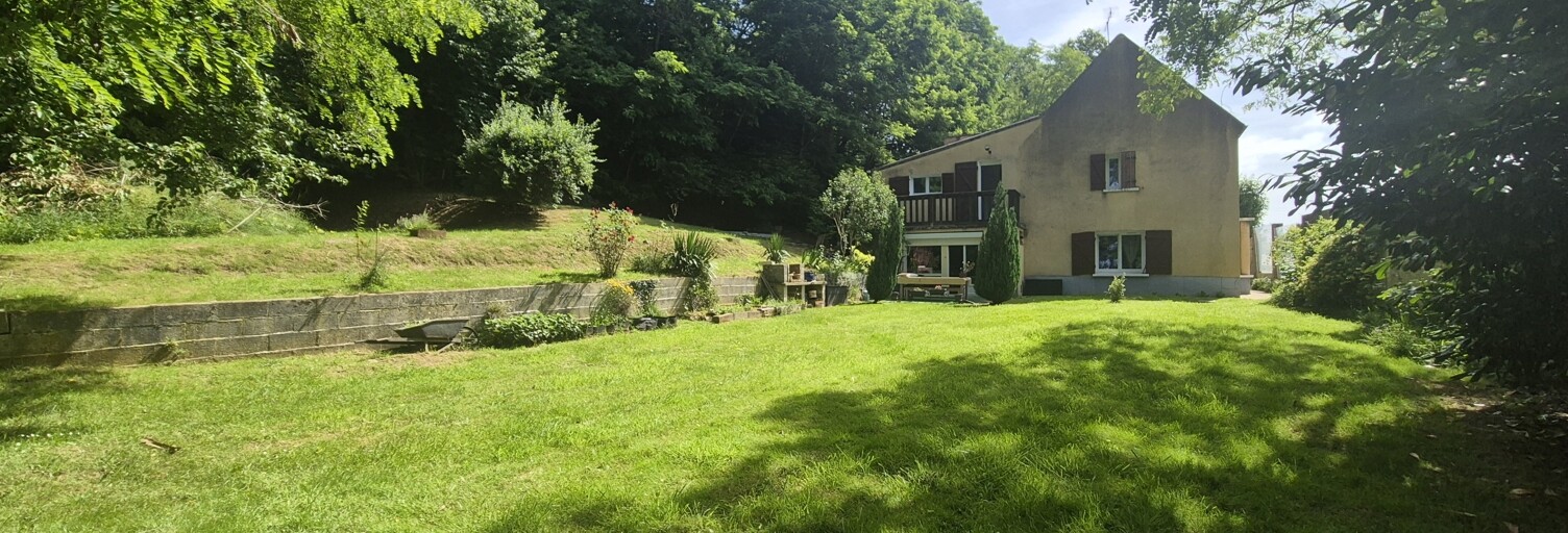 Immeuble  184 m² à vendre à Saint-Victor-de-Buthon (28240)