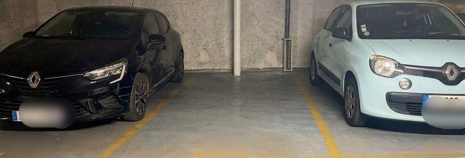 Garage  11 m² à louer à Paris 9 (75009)