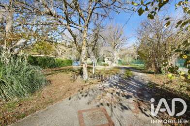 Terrain  211000 €