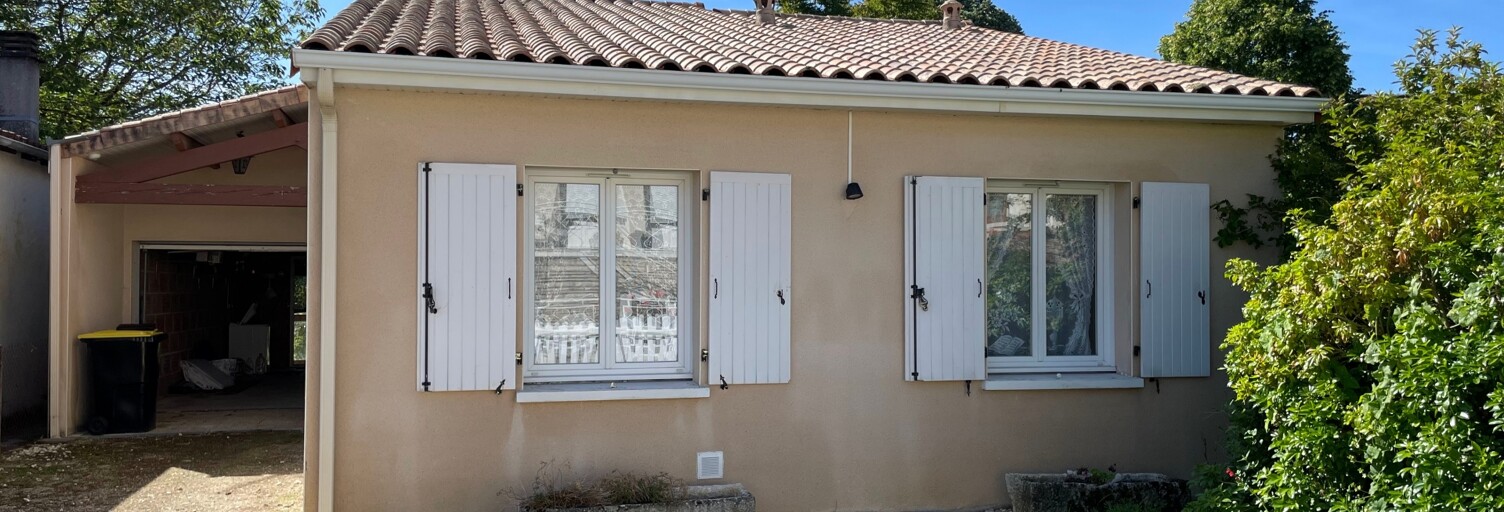 Maison 5 Pièces 80 m² à vendre à La Rochefoucauld-en-Angoumois (16110)