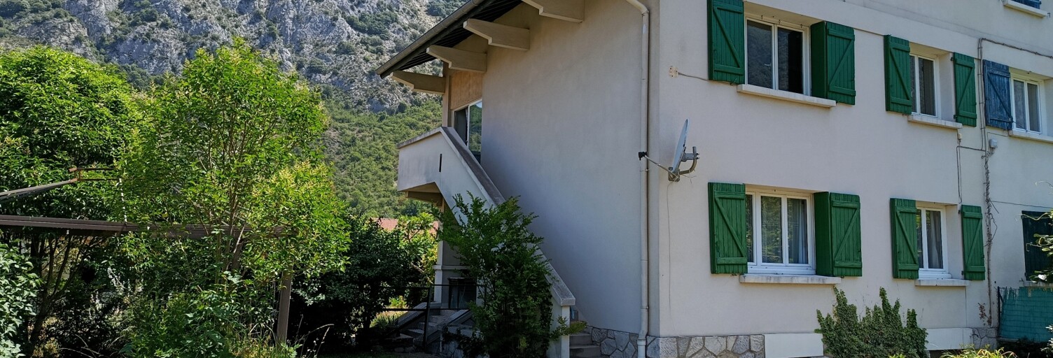 Appartement 2 Pièces 56 m² à vendre à Tarascon-sur-Ariège (09400)