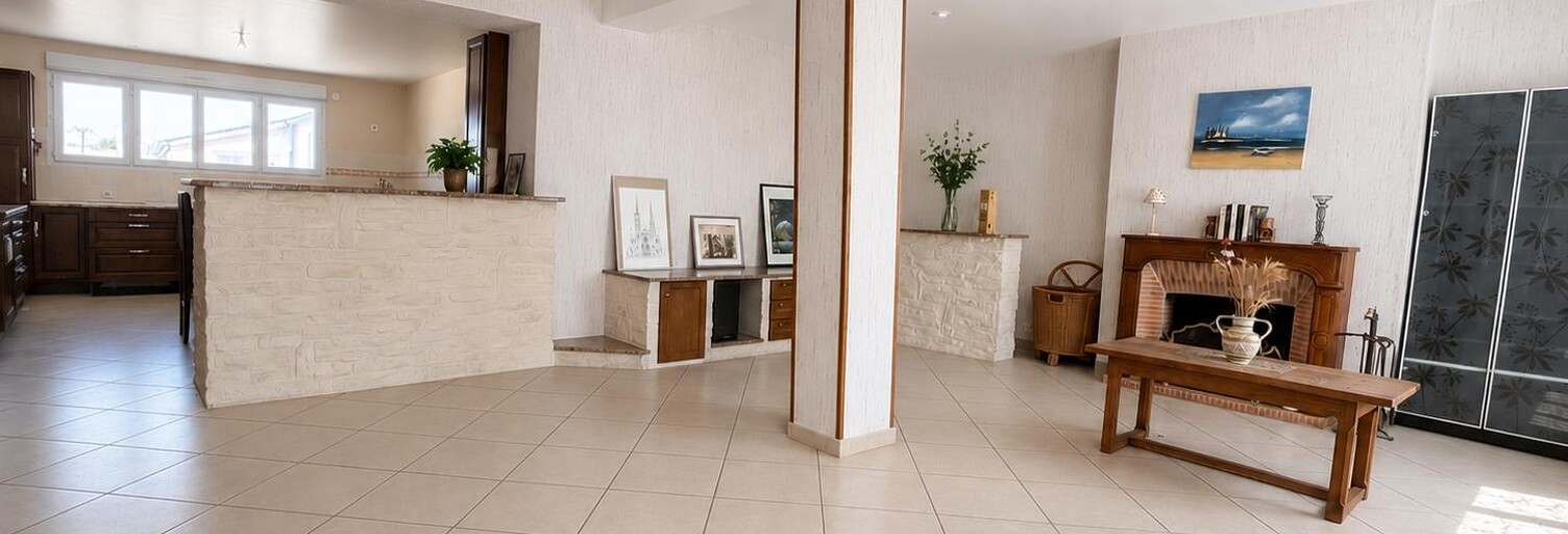 Maison 5 Pièces 144 m² à vendre à Auneau-Bleury-Saint-Symphorien (28700)