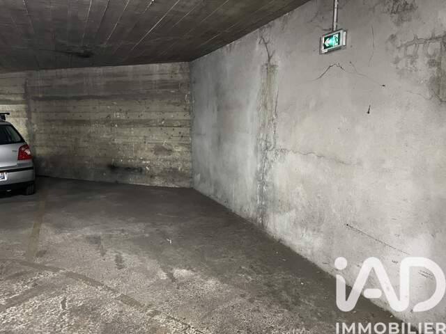 Vente Parking 15 m&sup2; — photo du bien