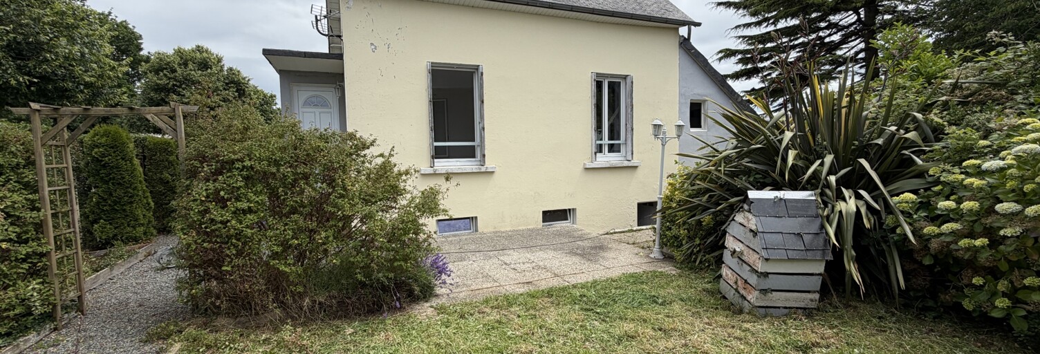 Maison 5 Pièces 65 m² à vendre à Plounévez-Moëdec (22810)