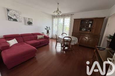 Appartement 4 pièces 240000 €
