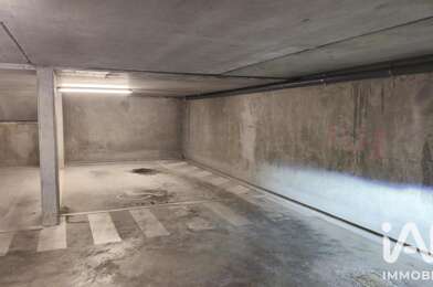 Garage  11500 €