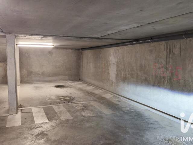 Vente Parking 17 m&sup2; — photo du bien